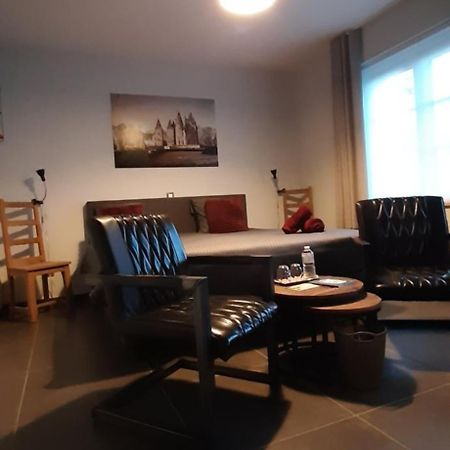 B & B Victors Hof, Met Zwemvijver In Landelijke Setting Lievegem Buitenkant foto